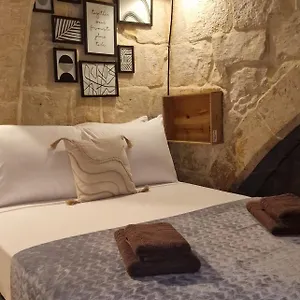  Apartment 12 -16 , Pacifiku Scicluna